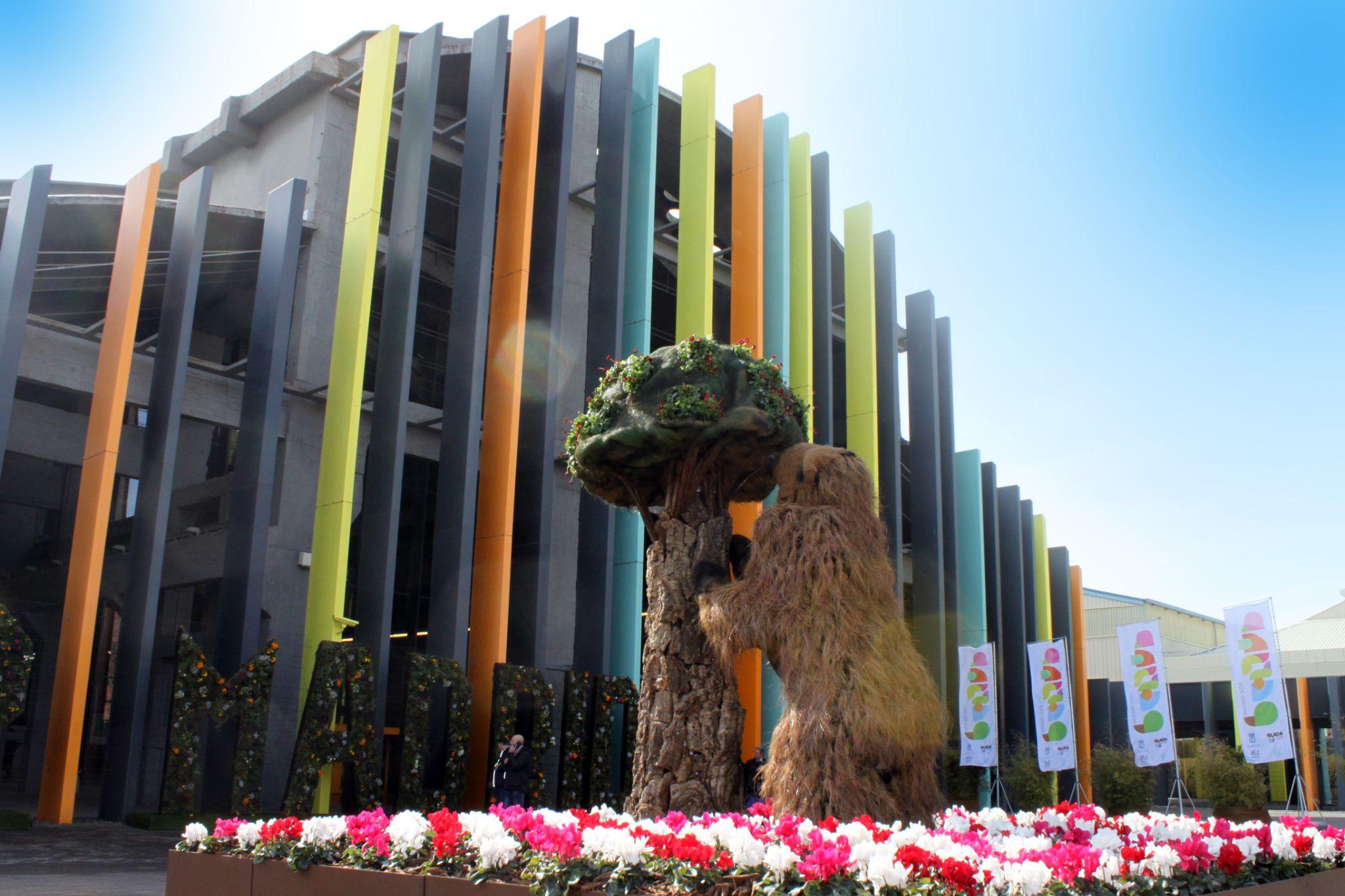 AFAMOUR presente 49 congreso PARJAP