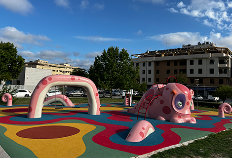 carrusel-imágenes-kiwiplayground-AFAMOUR-1